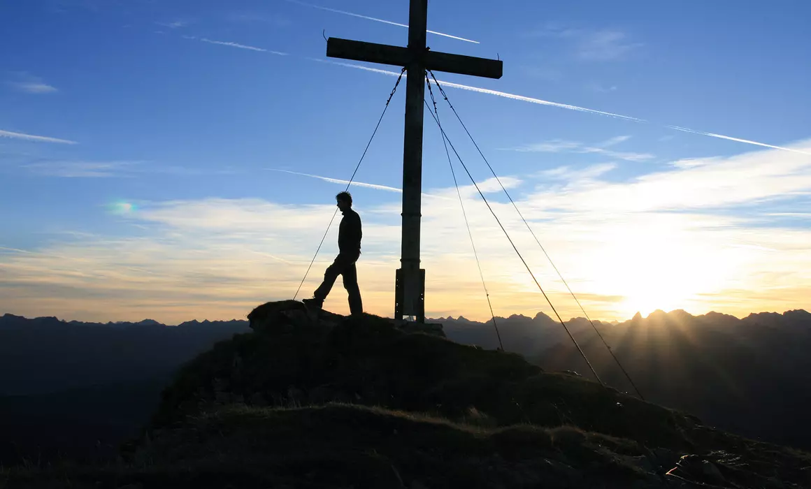Hallers Wandern Sommer Gipfel Sonnenuntergang